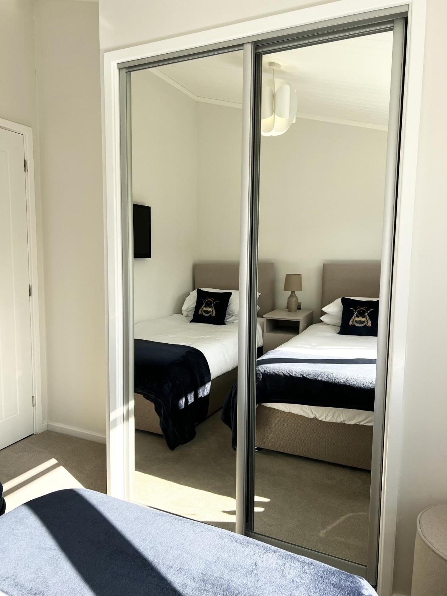 Diddly Squat Lodge With Hot Tub, Pendle View Holiday Park Clitheroe Exterior foto